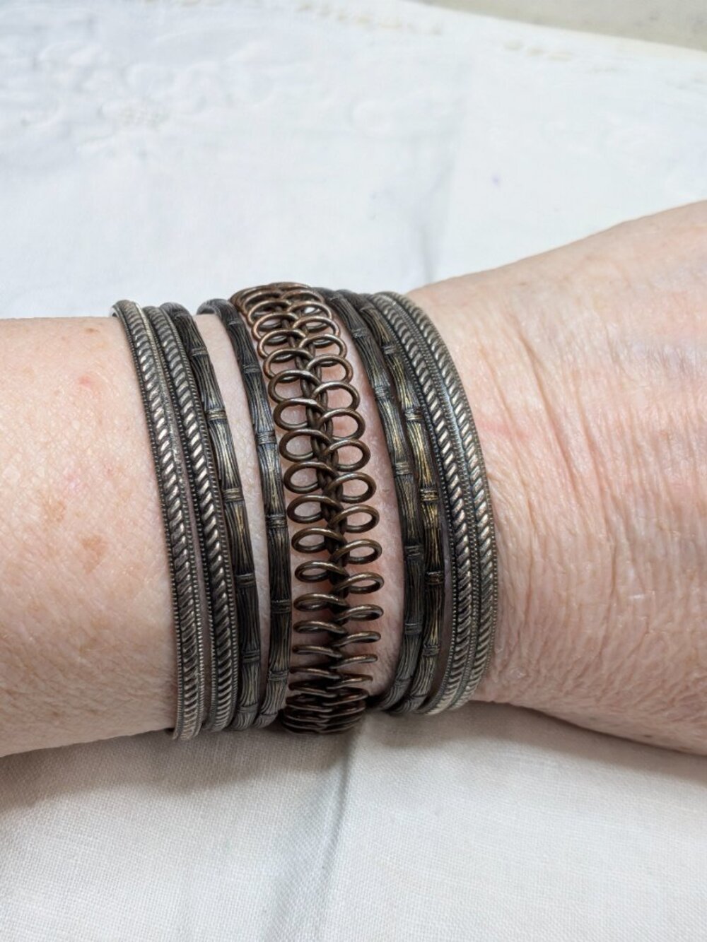 Vintage Silver‑Tone Filigree Cuff Bracelet